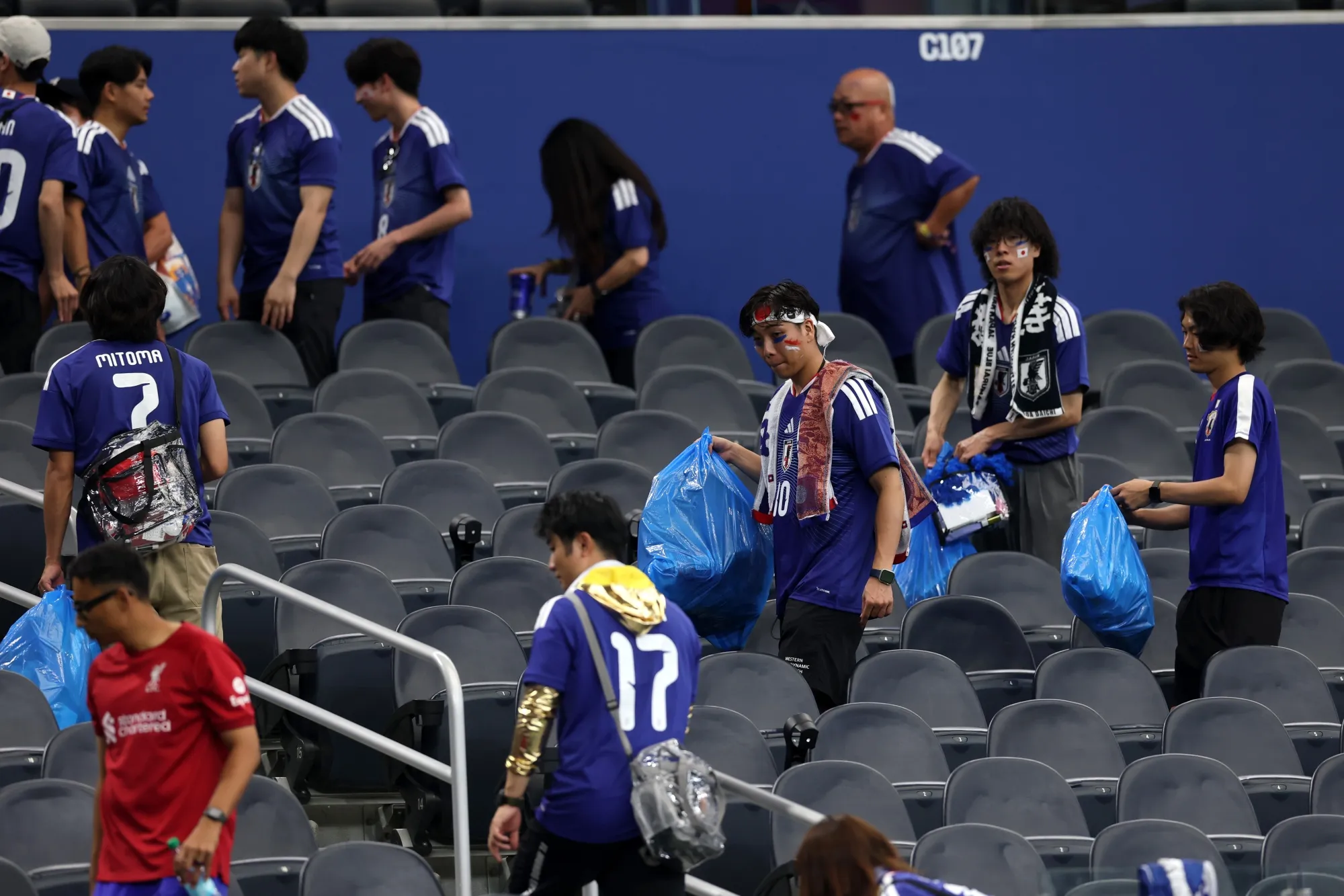 Japanese football fans have gone viral again.